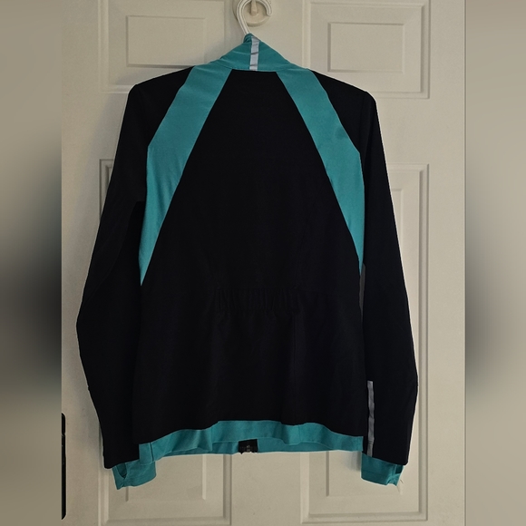 (S) Running room fit wear jersey zip up jacket - Picture 2 of 11